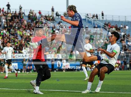 Thumbnail 1 in Walnut Grove vs. Southwest (UIL 5A Soccer Division I Final) photogallery.