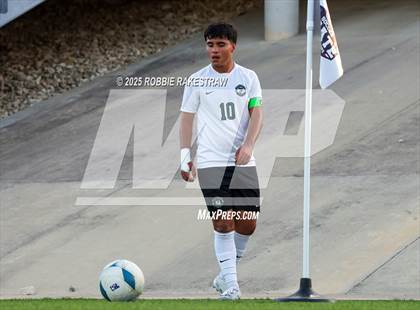 Thumbnail 2 in Walnut Grove vs. Southwest (UIL 5A Soccer Division I Final) photogallery.