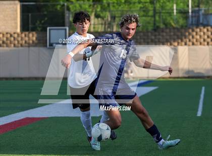 Thumbnail 1 in Walnut Grove vs. Southwest (UIL 5A Soccer Division I Final) photogallery.