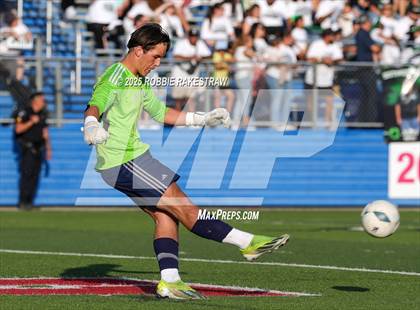 Thumbnail 1 in Walnut Grove vs. Southwest (UIL 5A Soccer Division I Final) photogallery.