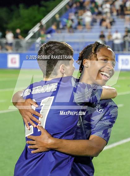 Thumbnail 2 in Walnut Grove vs. Southwest (UIL 5A Soccer Division I Final) photogallery.
