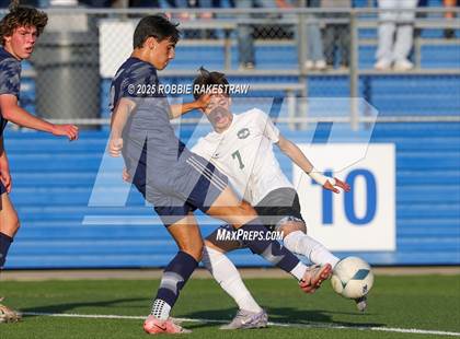Thumbnail 1 in Walnut Grove vs. Southwest (UIL 5A Soccer Division I Final) photogallery.