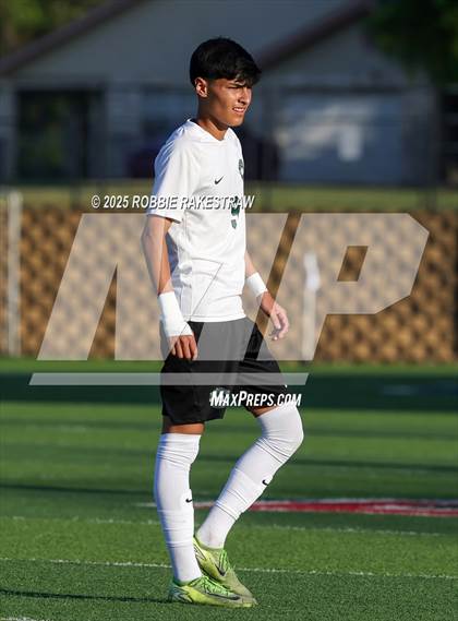 Thumbnail 3 in Walnut Grove vs. Southwest (UIL 5A Soccer Division I Final) photogallery.