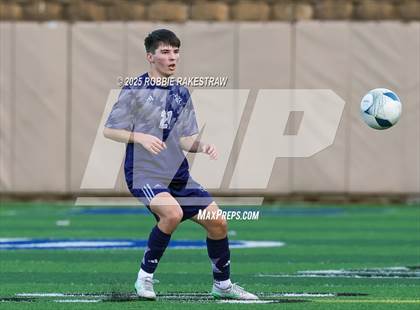 Thumbnail 3 in Walnut Grove vs. Southwest (UIL 5A Soccer Division I Final) photogallery.