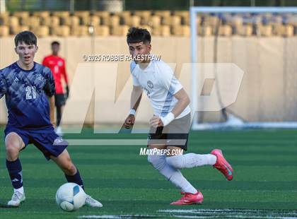 Thumbnail 1 in Walnut Grove vs. Southwest (UIL 5A Soccer Division I Final) photogallery.