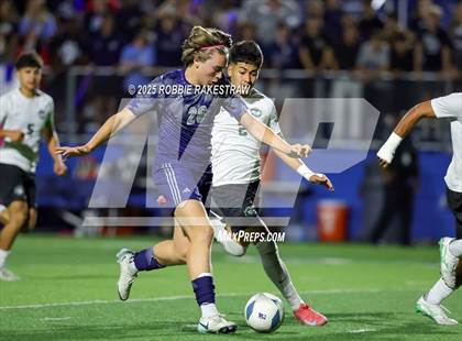 Thumbnail 1 in Walnut Grove vs. Southwest (UIL 5A Soccer Division I Final) photogallery.
