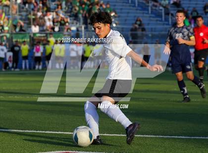 Thumbnail 2 in Walnut Grove vs. Southwest (UIL 5A Soccer Division I Final) photogallery.