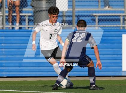 Thumbnail 3 in Walnut Grove vs. Southwest (UIL 5A Soccer Division I Final) photogallery.