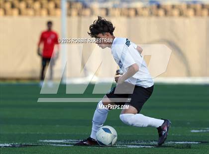 Thumbnail 3 in Walnut Grove vs. Southwest (UIL 5A Soccer Division I Final) photogallery.