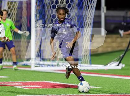 Thumbnail 1 in Walnut Grove vs. Southwest (UIL 5A Soccer Division I Final) photogallery.