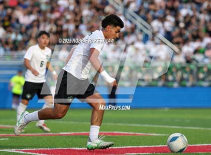 Thumbnail 2 in Walnut Grove vs. Southwest (UIL 5A Soccer Division I Final) photogallery.