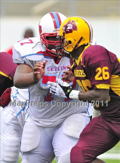 Thumbnail 1 in Skyline vs. Glades Central (Gridiron Challenge) photogallery.