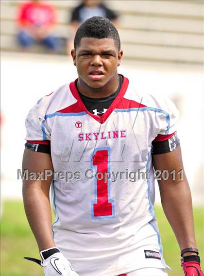 Thumbnail 2 in Skyline vs. Glades Central (Gridiron Challenge) photogallery.