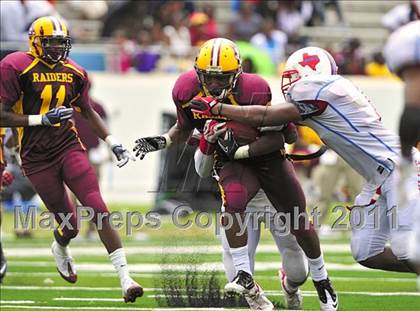 Thumbnail 3 in Skyline vs. Glades Central (Gridiron Challenge) photogallery.