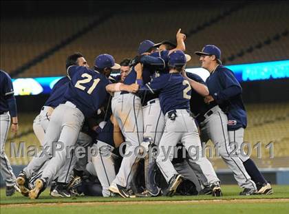 Thumbnail 2 in JW North vs. Esperanza (CIF SS D1 Final) photogallery.