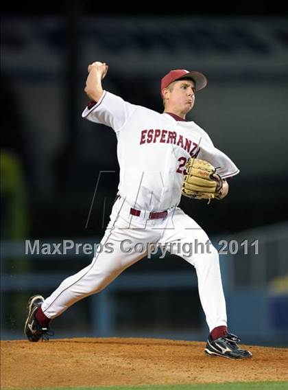 Thumbnail 1 in JW North vs. Esperanza (CIF SS D1 Final) photogallery.
