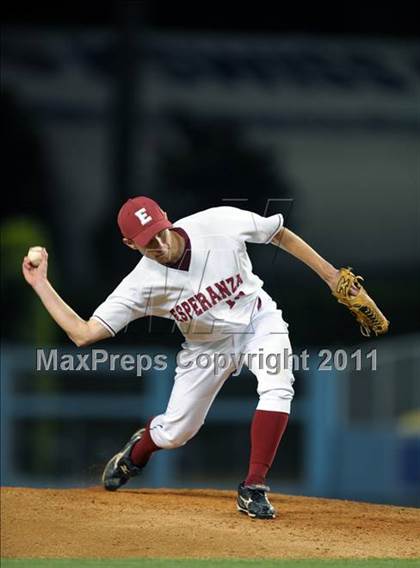 Thumbnail 2 in JW North vs. Esperanza (CIF SS D1 Final) photogallery.