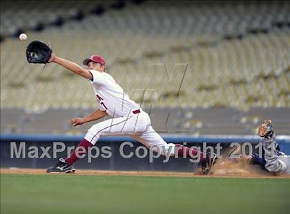 Thumbnail 3 in JW North vs. Esperanza (CIF SS D1 Final) photogallery.
