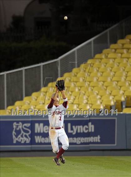 Thumbnail 2 in JW North vs. Esperanza (CIF SS D1 Final) photogallery.