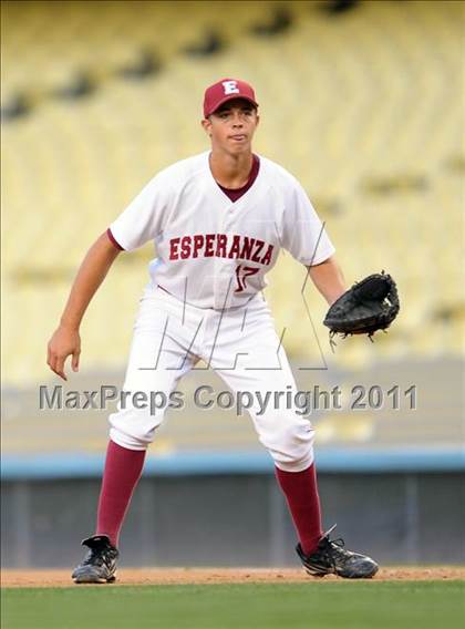Thumbnail 3 in JW North vs. Esperanza (CIF SS D1 Final) photogallery.