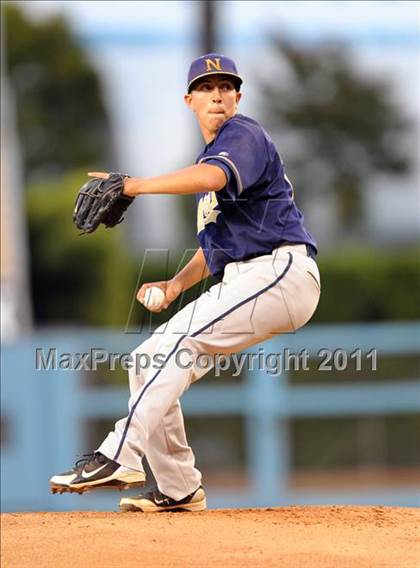 Thumbnail 3 in JW North vs. Esperanza (CIF SS D1 Final) photogallery.