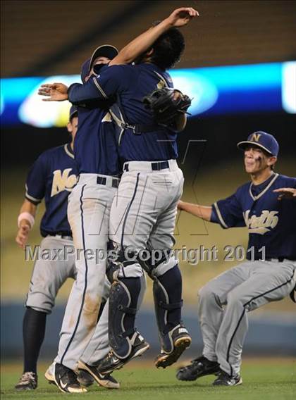 Thumbnail 3 in JW North vs. Esperanza (CIF SS D1 Final) photogallery.