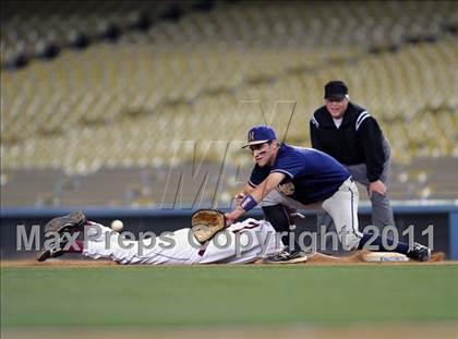 Thumbnail 3 in JW North vs. Esperanza (CIF SS D1 Final) photogallery.