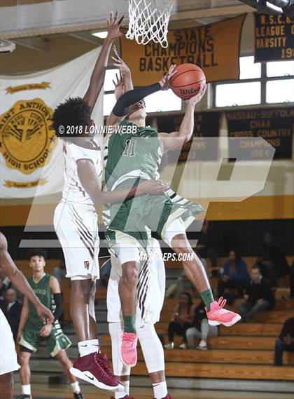 Thumbnail 2 in Mount Vernon vs Bishop Hendricken (New York Challenge) photogallery.