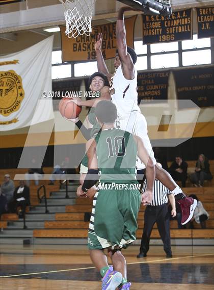 Thumbnail 1 in Mount Vernon vs Bishop Hendricken (New York Challenge) photogallery.