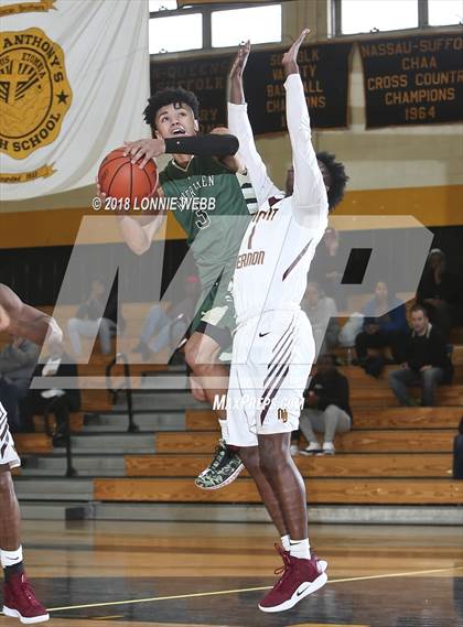 Thumbnail 1 in Mount Vernon vs Bishop Hendricken (New York Challenge) photogallery.