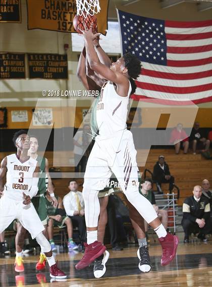 Thumbnail 1 in Mount Vernon vs Bishop Hendricken (New York Challenge) photogallery.