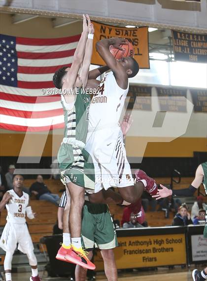 Thumbnail 2 in Mount Vernon vs Bishop Hendricken (New York Challenge) photogallery.