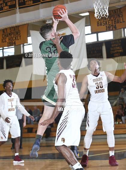 Thumbnail 1 in Mount Vernon vs Bishop Hendricken (New York Challenge) photogallery.