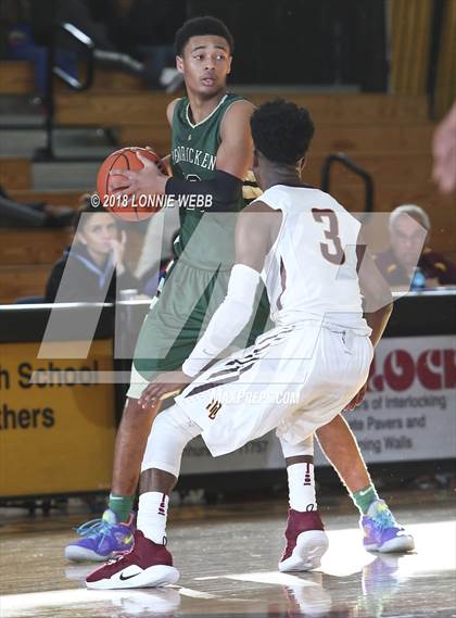 Thumbnail 1 in Mount Vernon vs Bishop Hendricken (New York Challenge) photogallery.