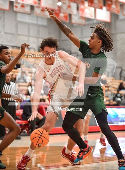 Thumbnail 3 in Long Beach Poly @ Mater Dei (CIF SS DIV 1 Playoff) photogallery.