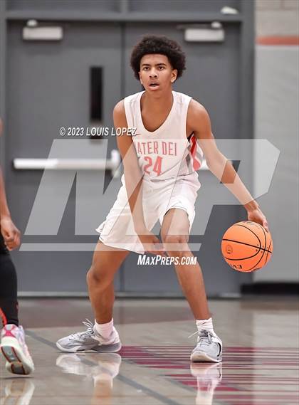 Thumbnail 1 in Long Beach Poly @ Mater Dei (CIF SS DIV 1 Playoff) photogallery.