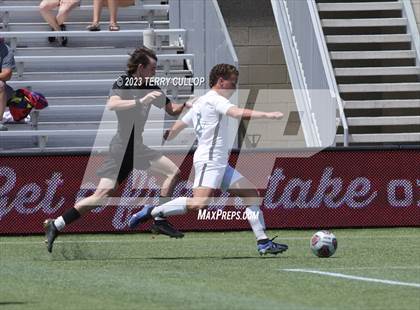 Thumbnail 1 in Syracuse vs. Lone Peak (UHSAA 6A Semifinal) photogallery.