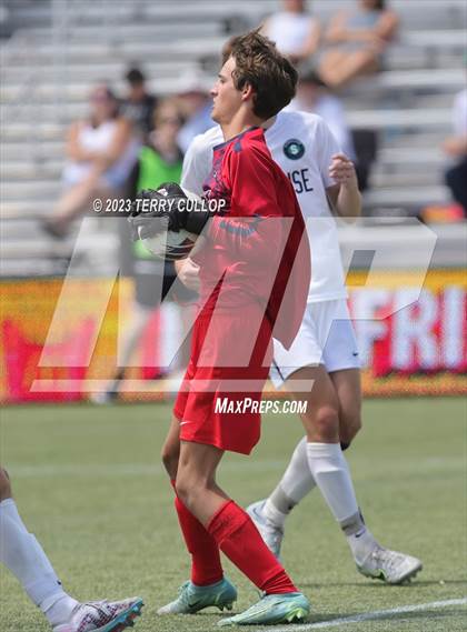 Thumbnail 1 in Syracuse vs. Lone Peak (UHSAA 6A Semifinal) photogallery.