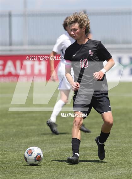 Thumbnail 1 in Syracuse vs. Lone Peak (UHSAA 6A Semifinal) photogallery.
