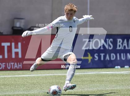 Thumbnail 3 in Syracuse vs. Lone Peak (UHSAA 6A Semifinal) photogallery.