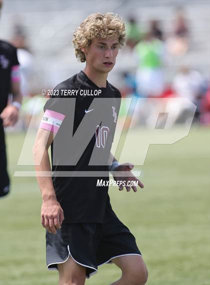 Thumbnail 3 in Syracuse vs. Lone Peak (UHSAA 6A Semifinal) photogallery.