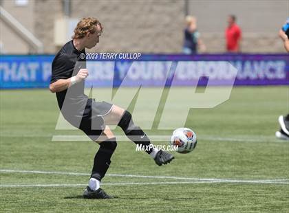 Thumbnail 1 in Syracuse vs. Lone Peak (UHSAA 6A Semifinal) photogallery.