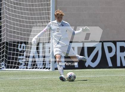 Thumbnail 3 in Syracuse vs. Lone Peak (UHSAA 6A Semifinal) photogallery.