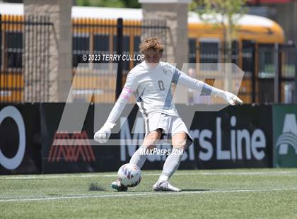 Thumbnail 1 in Syracuse vs. Lone Peak (UHSAA 6A Semifinal) photogallery.