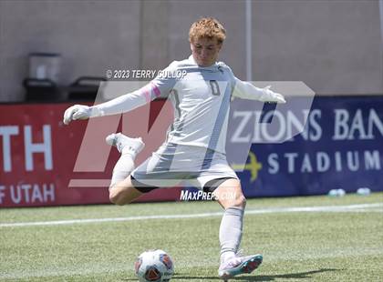 Thumbnail 1 in Syracuse vs. Lone Peak (UHSAA 6A Semifinal) photogallery.