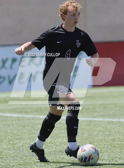 Thumbnail 3 in Syracuse vs. Lone Peak (UHSAA 6A Semifinal) photogallery.