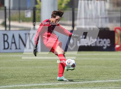 Thumbnail 2 in Syracuse vs. Lone Peak (UHSAA 6A Semifinal) photogallery.