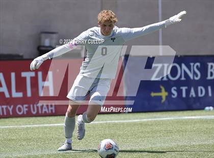 Thumbnail 2 in Syracuse vs. Lone Peak (UHSAA 6A Semifinal) photogallery.
