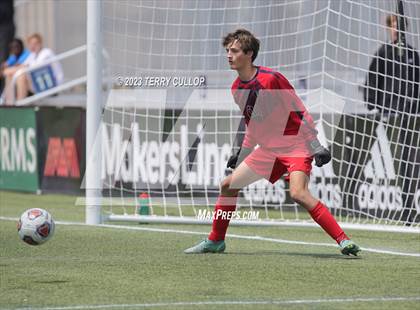 Thumbnail 2 in Syracuse vs. Lone Peak (UHSAA 6A Semifinal) photogallery.