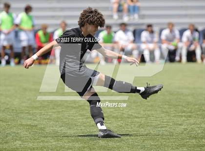 Thumbnail 3 in Syracuse vs. Lone Peak (UHSAA 6A Semifinal) photogallery.